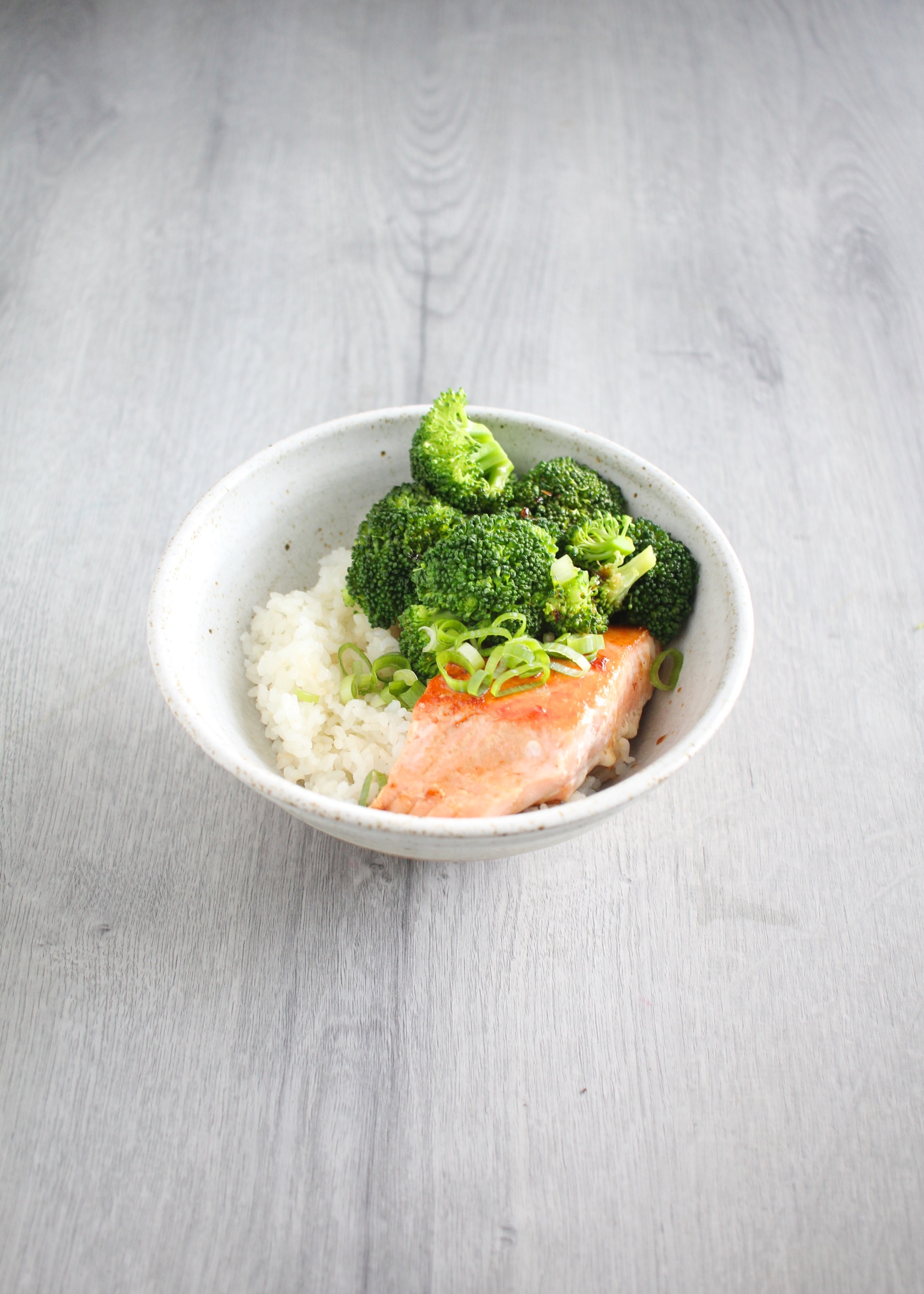 salmon & broccoli rice bowls with citrus-shoyu glaze